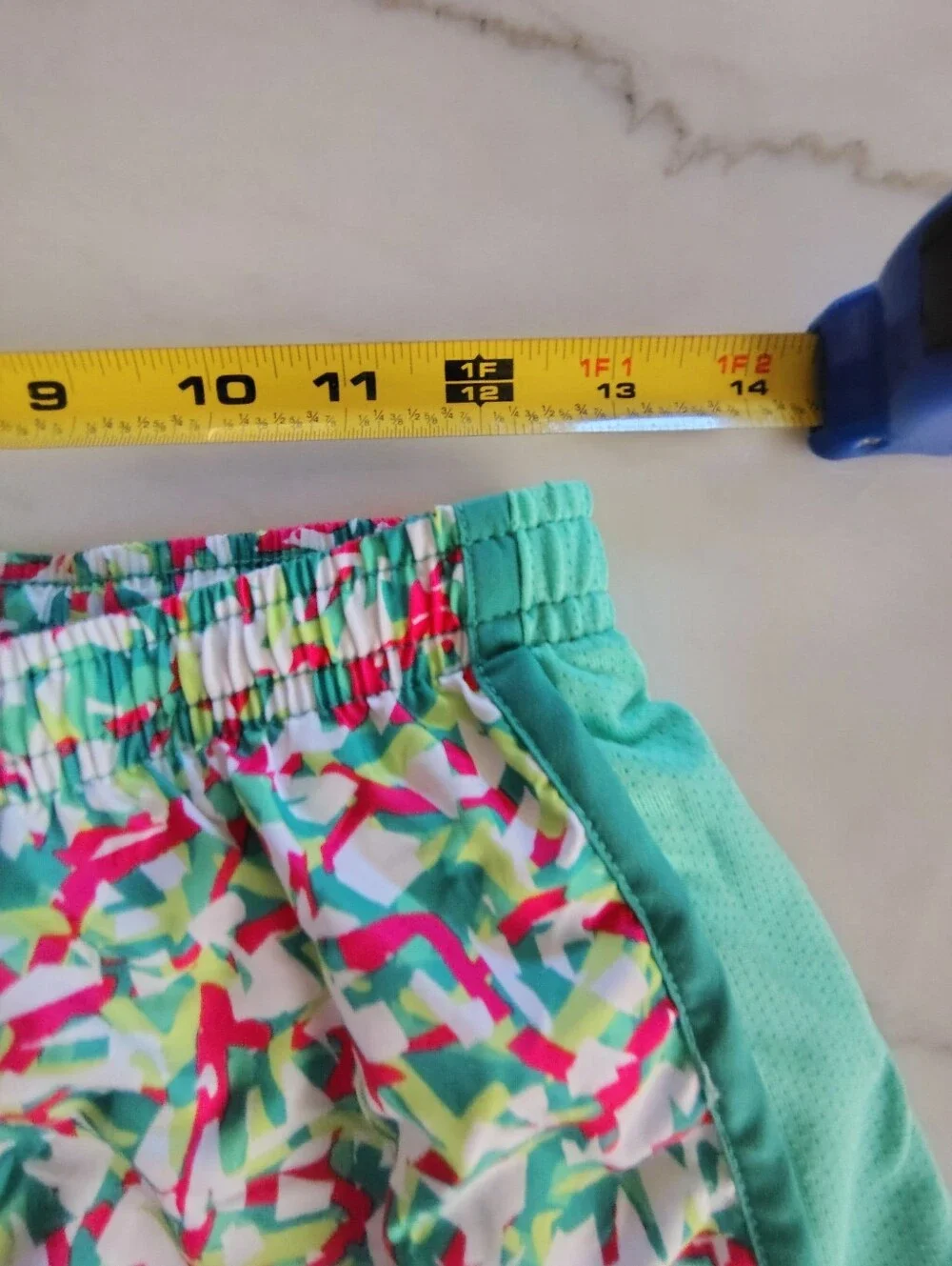 Nike Dri Fit Breathable Mesh Teal Red Paint Splatter Athletic Shorts Size XL